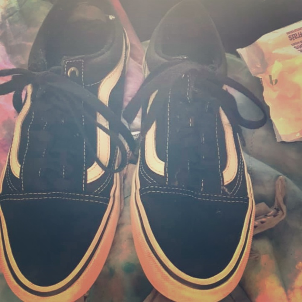 Vans size 8.5 -9 - Picture 1 of 8